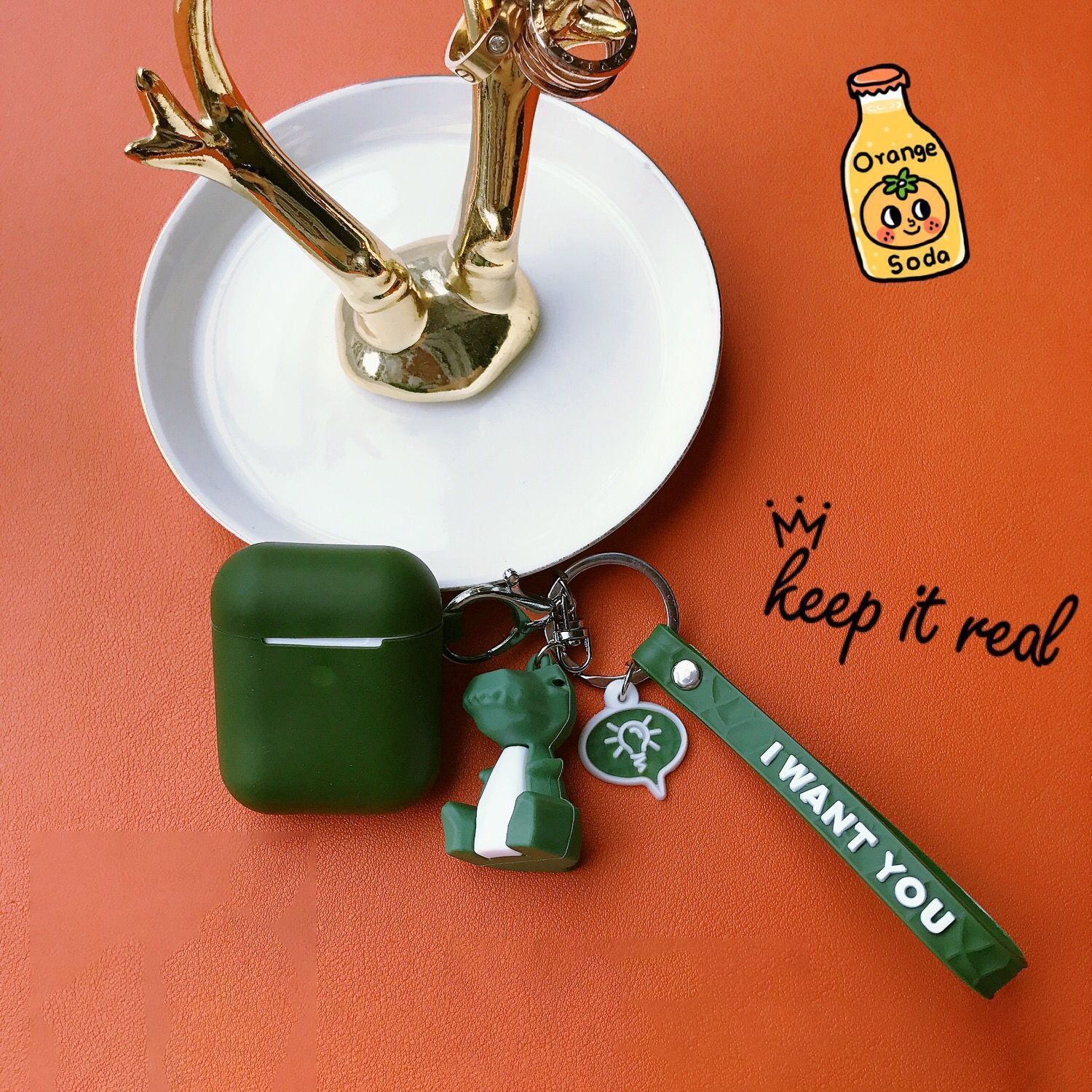 Green set + geometric dinosaurs Apple AirPods pro
