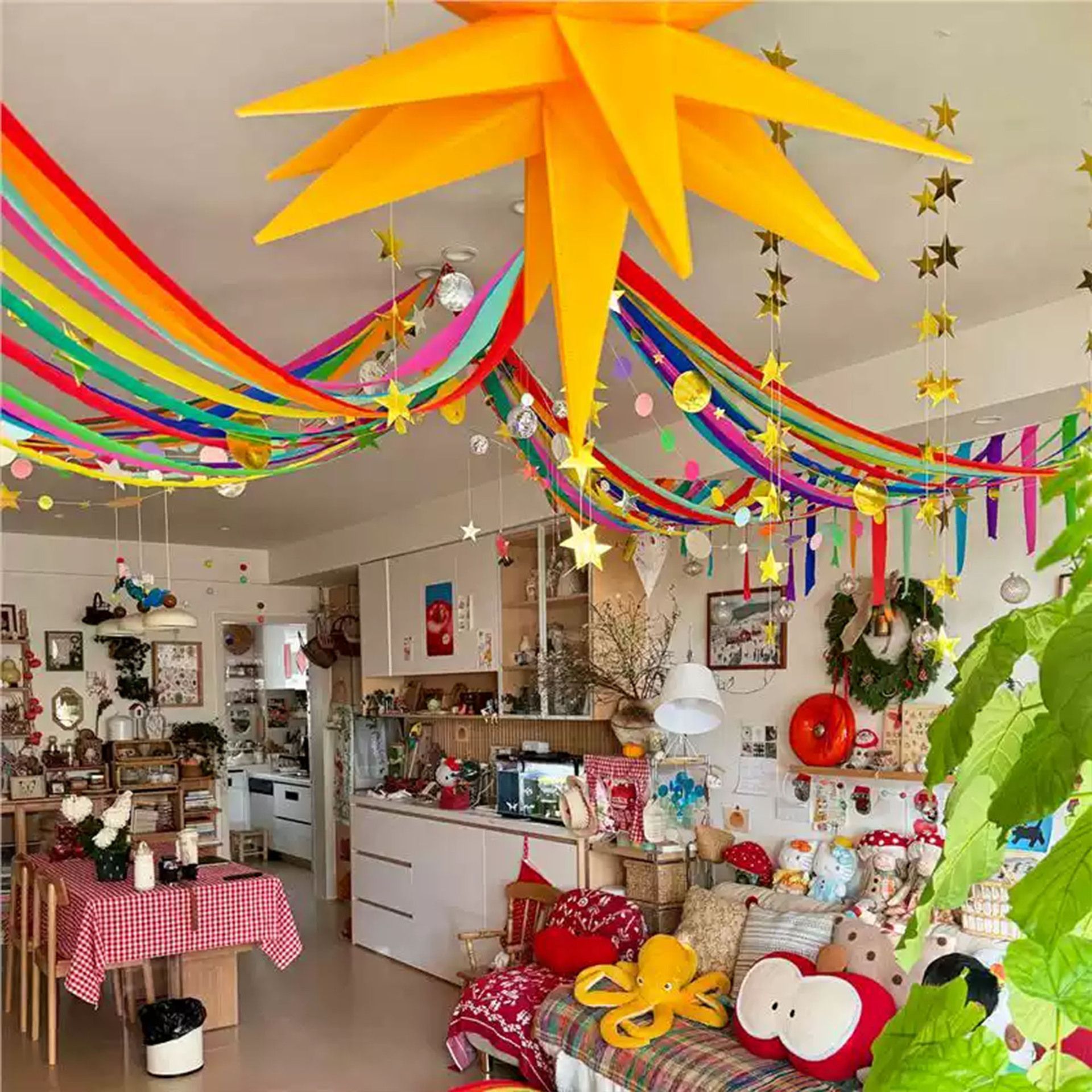 Colored Crepe Paper golden 20 Rolls