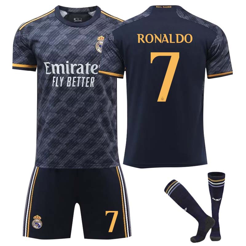 23-24 Real Madrid away shirt no. 7 Ronaldo children and adult football shirt training set No.7 Ronaldo No.7 Ronaldo 26