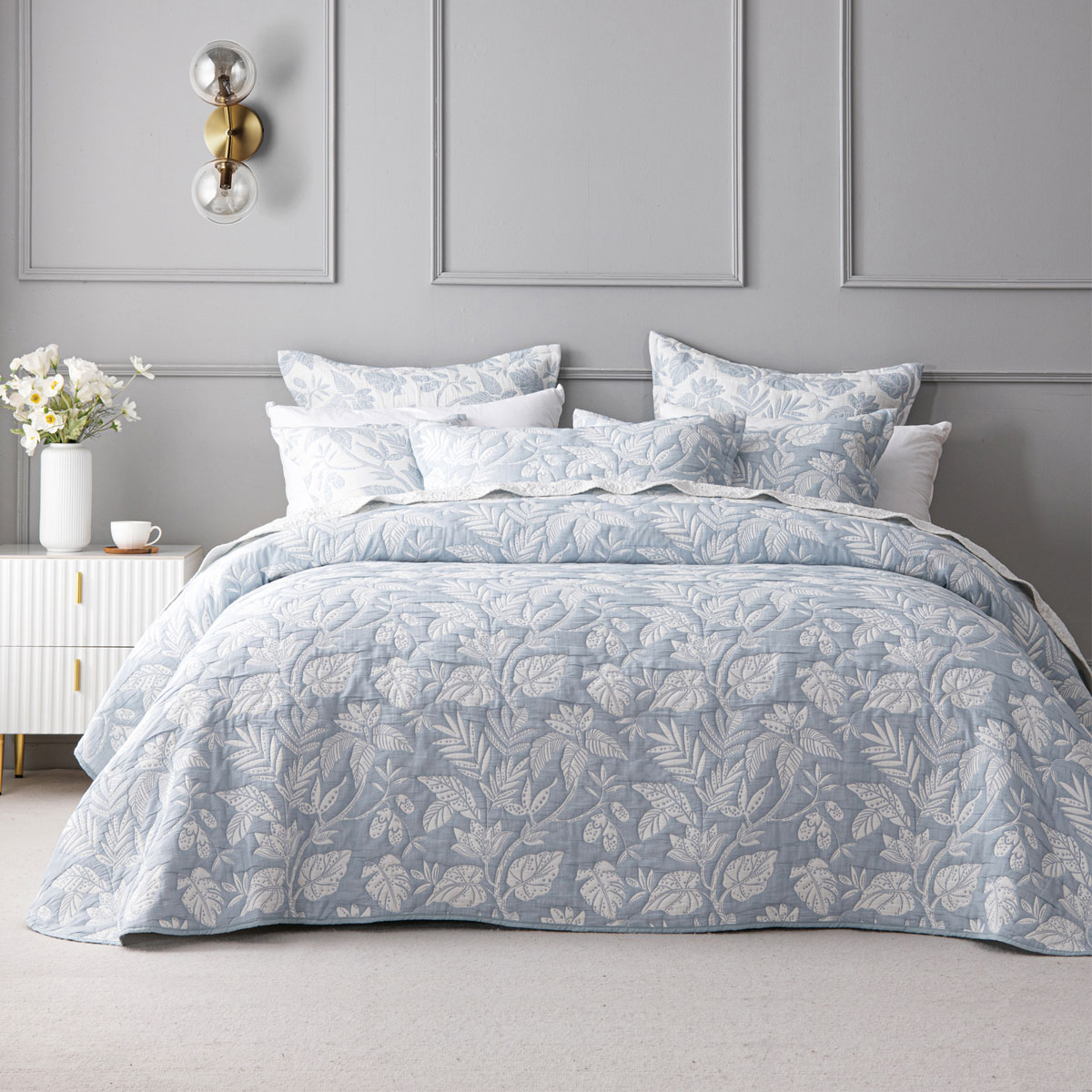 Bianca Laurieton Blue Jacquard Botanical Bedspread Set Queen