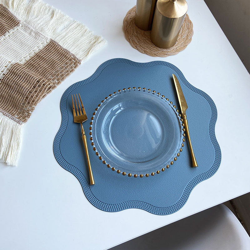 Blue Nordic Style Faux Leather Placemats Set of 4 - Heat-Resistant Waterproof Table Mats 38x38cm(cutlery not included)