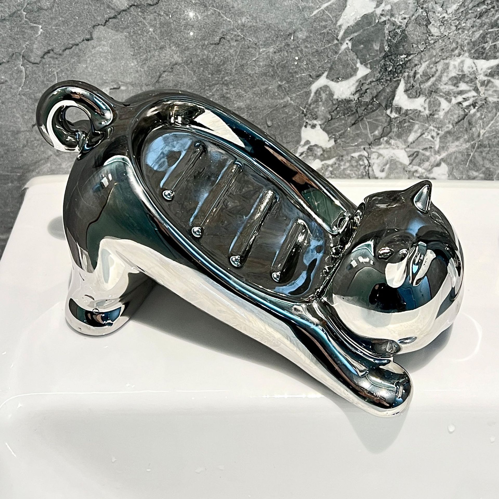 Charming Cat-Shaped Ceramic Soap Dish - Creative & Versatile Home Decor Accent(Silver)