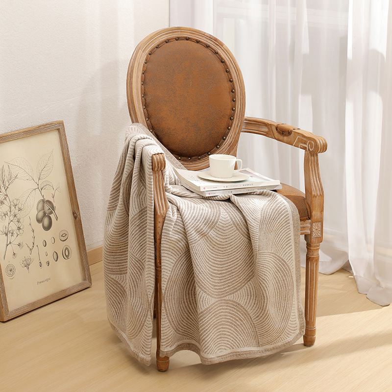 Khaki Luxurious Paisley Jacquard Throw Blanket - Soft Wool Blend with Tassels, 120x150cm, Lightweight Sofa & Nap Blanket