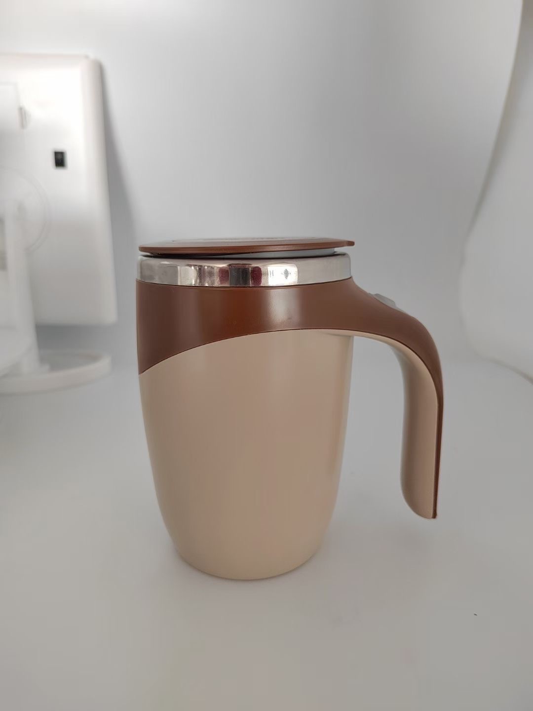 Coffee USB Rechargeable Automatic Stirring Mug - 320ml, Magnetic Mixing Coffee Cup, 12x11x15cm