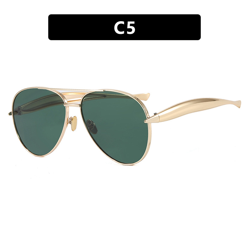 Style C5 Gold Frame Green Lenses Chic Oversized Aviator Sunglasses - Retro Metal Frame with UV400 Protection for Women
