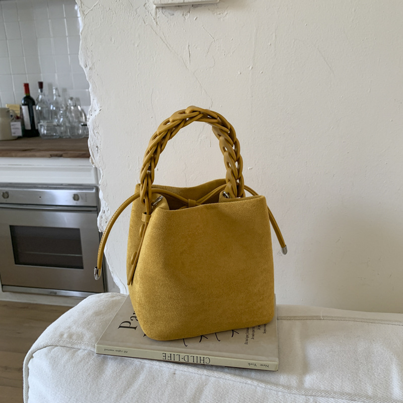 Yellow Retro Maillard Brown Mini Bag - 2025 New Casual Versatile Women's Crossbody & Exquisite Braided Handle Bucket Bag (15x12x14 cm)