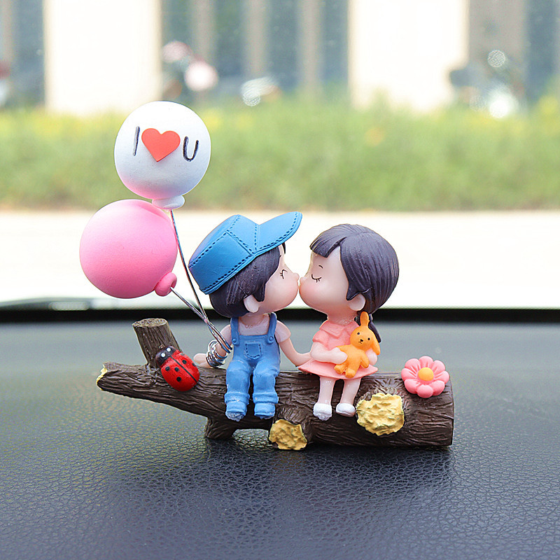 Tree Branch Blue and Pink Couple Balloon Cute Couple Car Ornament for Dashboard – Romantic Interior Decoration for Vehicles