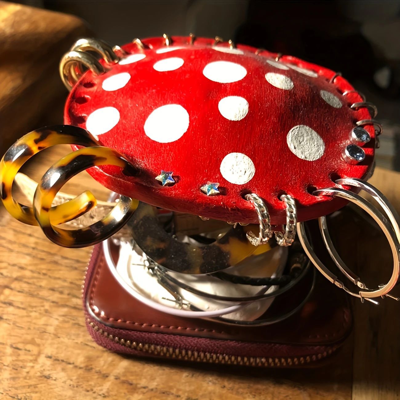 Whimsical Mushroom Earring Holder - Unique Forest-Themed Resin Jewelry Organizer for Vanity & Dresser