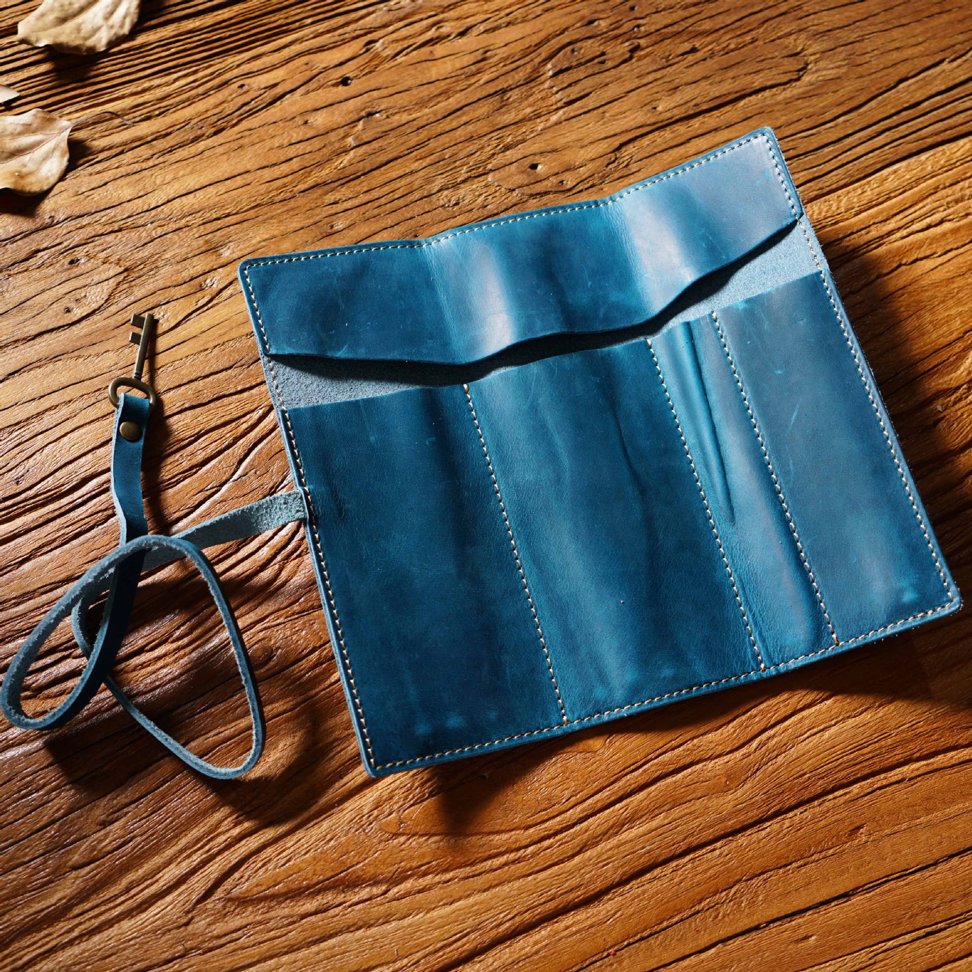 Blue Genuine Crazy Horse Leather Pencil Roll Case Vintage Pen Wrap Stationery Organiser Pouch with Strap & Charm 4 Slots for Artists