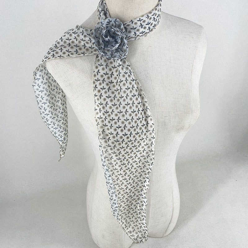 2 Pcs White Clover Pattern Rose Flower Thin Scarf – Elegant and Versatile Neck Wrap for Women
